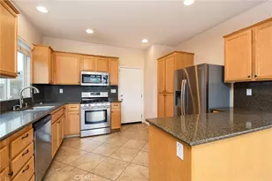 31556 Umbria Ln, Winchester, CA 92596 - Photo 10