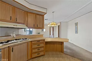 1300 W Menlo Ave, Hemet, CA 92543 - Photo 10