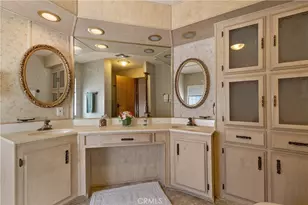 1300 W Menlo Ave, Hemet, CA 92543 - Photo 16