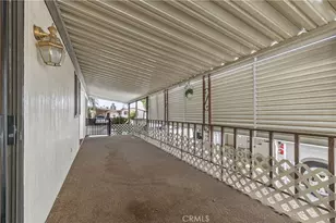 1300 W Menlo Ave, Hemet, CA 92543 - Photo 22