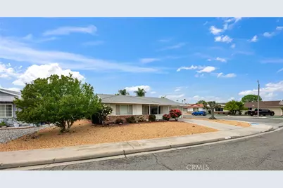 1520 Sandlewood Drive, Hemet, CA 92543 - Photo 2