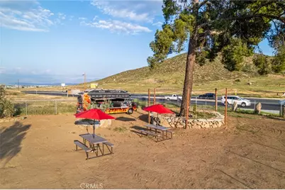 26220 Calvert Ave, Hemet, CA 92545 - Photo 32