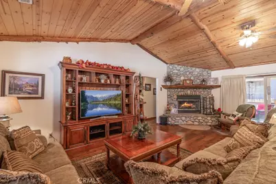 320 Eider Drive, Big Bear City, CA 92314 - Photo 8