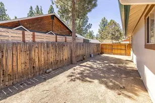 320 Eider Dr, Big Bear City, CA 92314 - Photo 40