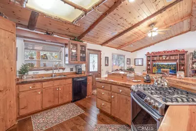 320 Eider Drive, Big Bear City, CA 92314 - Photo 12