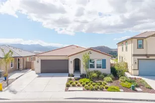41215 Alegria Ln, Lake Elsinore, CA 92532 - Photo 2