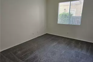 33429 Barrington Dr, Temecula, CA 92592 - Photo 12