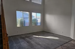 33429 Barrington Dr, Temecula, CA 92592 - Photo 10