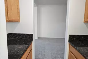 33429 Barrington Dr, Temecula, CA 92592 - Photo 6