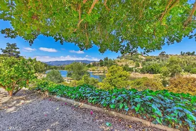 40057 S Shore Road, Fallbrook, CA 92028 - Photo 36
