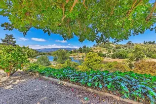 40057 S Shore Rd, Fallbrook, CA 92028 - Photo 36