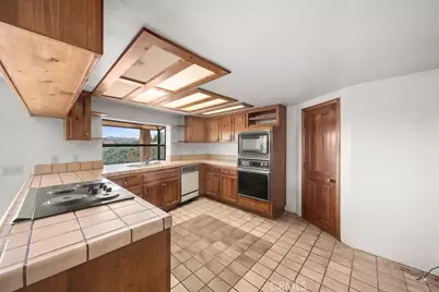 879 Stewart Canyon Road, Fallbrook, CA 92028 - Photo 22