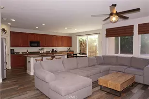 31251 Strawberry Tree Ln, Temecula, CA 92592 - Photo 16