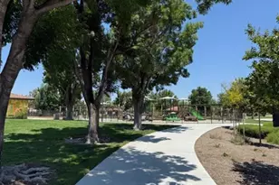 31251 Strawberry Tree Ln, Temecula, CA 92592 - Photo 74