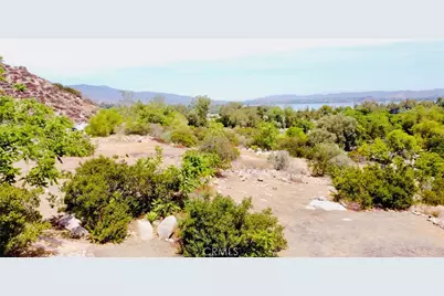 33165 Ginger Lane, Lake Elsinore, CA 92530 - Photo 18