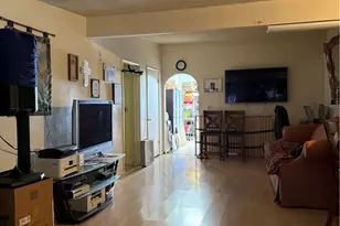 12406 Haley St, Los Angeles, CA 91352 - Photo 10