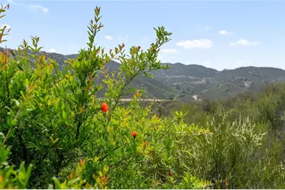 0 Hombre, Murrieta, CA 92562 - Photo 16