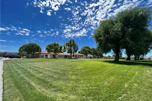 24600 Mountain Ave, Hemet, CA 92544 - Photo 48