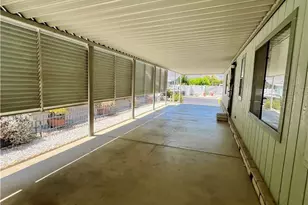 24600 Mountain Ave, Hemet, CA 92544 - Photo 38