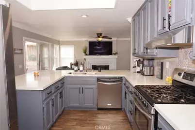 2622 Presidio Lane, Corona, CA 92879 - Photo 14