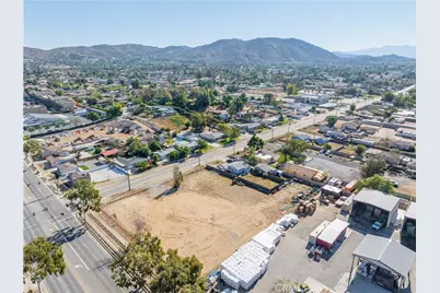 1100 6th St, Norco, CA 92860 - Photo 4