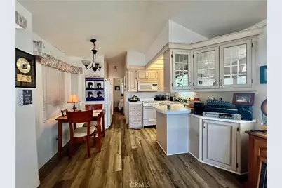 1295 S Cawston Avenue #422, Hemet, CA 92545 - Photo 2