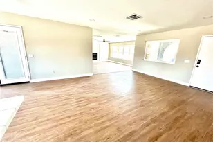 6698 Mesquite Dr, 29 Palms MCB, CA 92277 - Photo 10