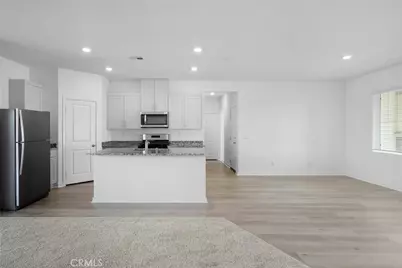 12185 Del Sur Street, Victorville, CA 92392 - Photo 2