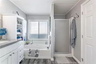 38124 Calle Amigable, Murrieta, CA 92563 - Photo 32