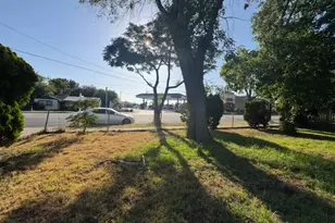 9167 Citrus Ave, Fontana, CA 92335 - Photo 4