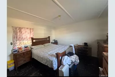 9167 Citrus Avenue, Fontana, CA 92335 - Photo 18