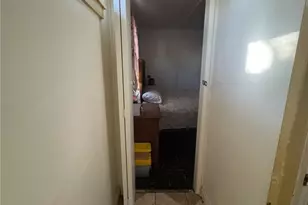 9167 Citrus Ave, Fontana, CA 92335 - Photo 16