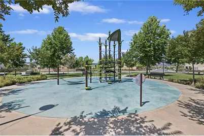 24329 Red Spruce Avenue, Murrieta, CA 92562 - Photo 24