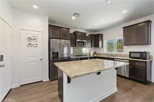 24329 Red Spruce Ave, Murrieta, CA 92562 - Photo 8