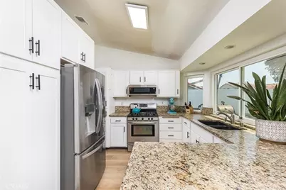 45586 Rainbow Canyon Road, Temecula, CA 92592 - Photo 12