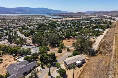 32480 Mesa Drive, Lake Elsinore, CA 92530 - Photo 6