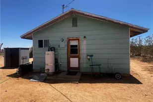 1489 Balsa Ave, Yucca Valley, CA 92284 - Photo 2