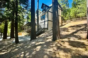 349 Golf Course Rd, Lake Arrowhead, CA 92352 - Photo 46