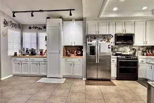 23634 Underwood Cir, Murrieta, CA 92562 - Photo 4