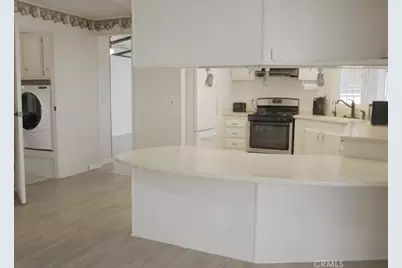 601 Kirby Street #118, Hemet, CA 92545 - Photo 4