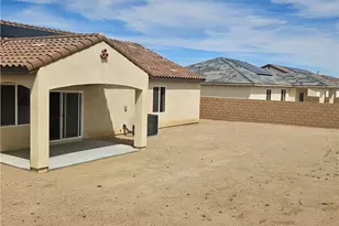 12147 Del Sur St, Victorville, CA 92392 - Photo 6