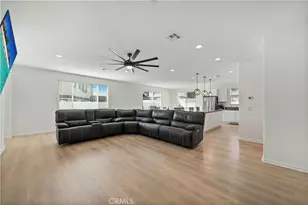 36300 Firelight Cir, Wildomar, CA 92595 - Photo 10