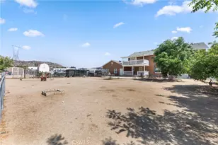 24450 Malaga Rd, Menifee, CA 92585 - Photo 34