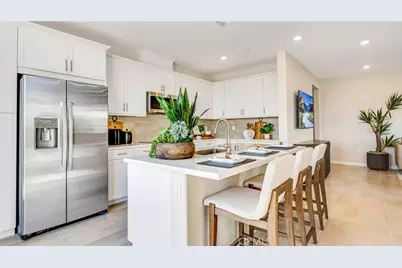 2739 E Amberley Privado, Ontario, CA 91762 - Photo 2