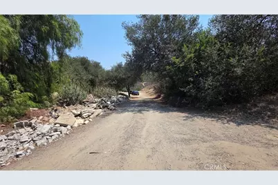 3027 Rainbow Valley Boulevard, Fallbrook, CA 92028 - Photo 4