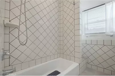 354 Chestnut Avenue #33, Long Beach, CA 90802 - Photo 6