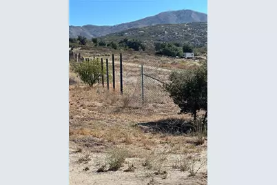 44845 Benton Road, Hemet, CA 92544 - Photo 36