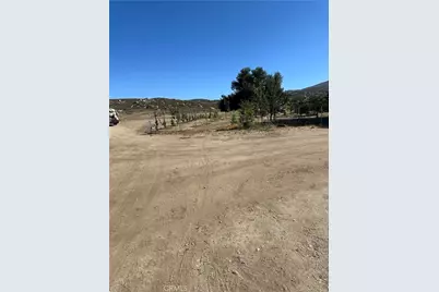 44845 Benton Road, Hemet, CA 92544 - Photo 34