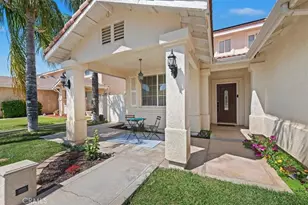 24320 Calle Estancia, Murrieta, CA 92562 - Photo 6