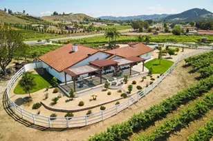 38155 Avenida La Cresta, Murrieta, CA 92562 - Photo 2